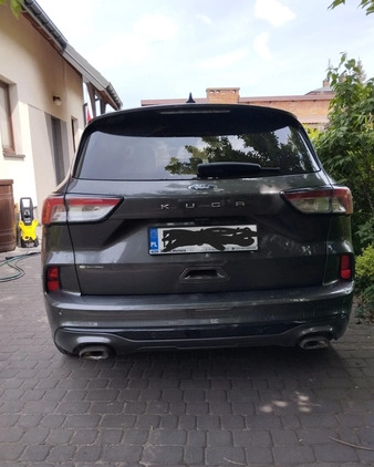Ford Kuga cena 94000 przebieg: 49700, rok produkcji 2021 z Wołomin małe 46